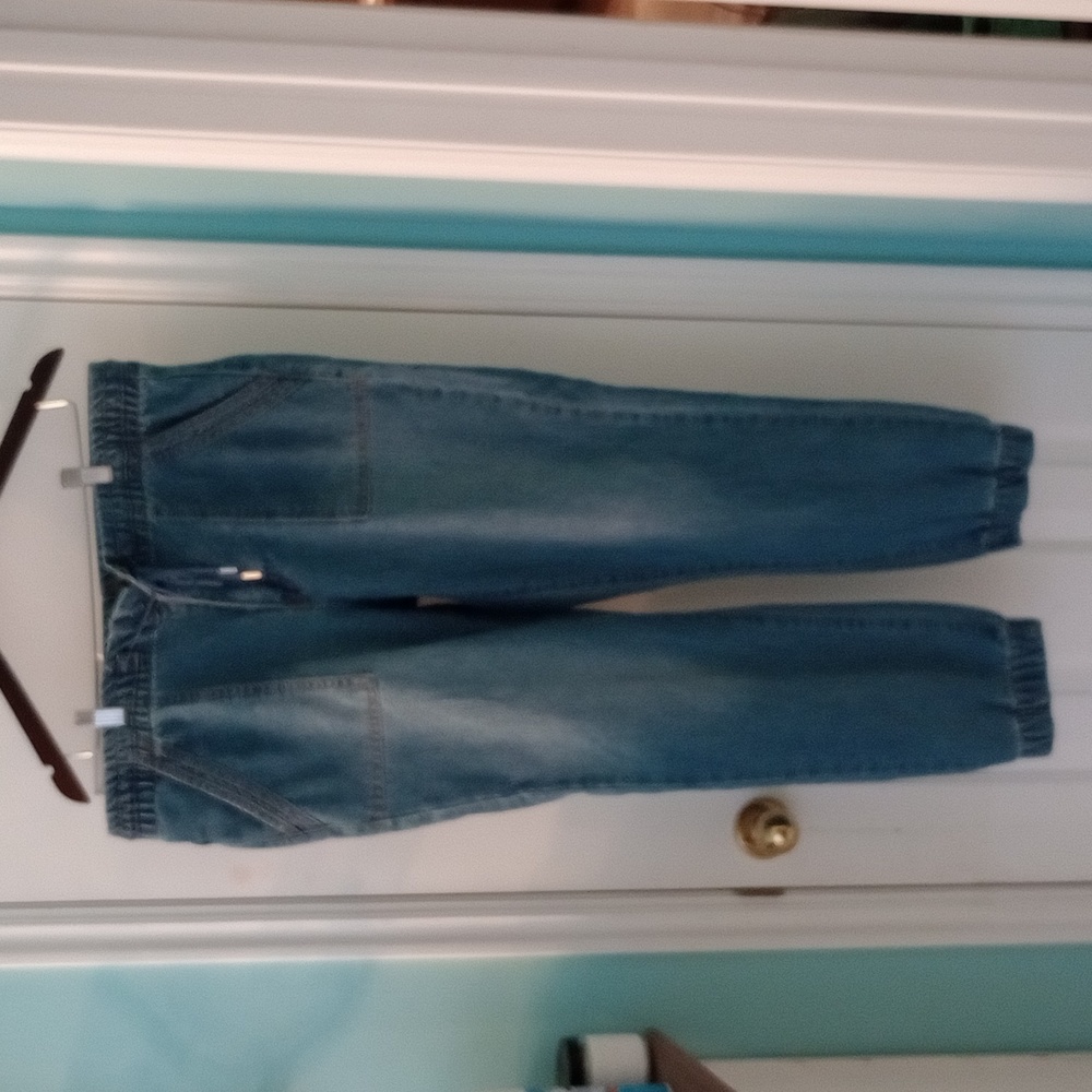 Drawstring and button pants